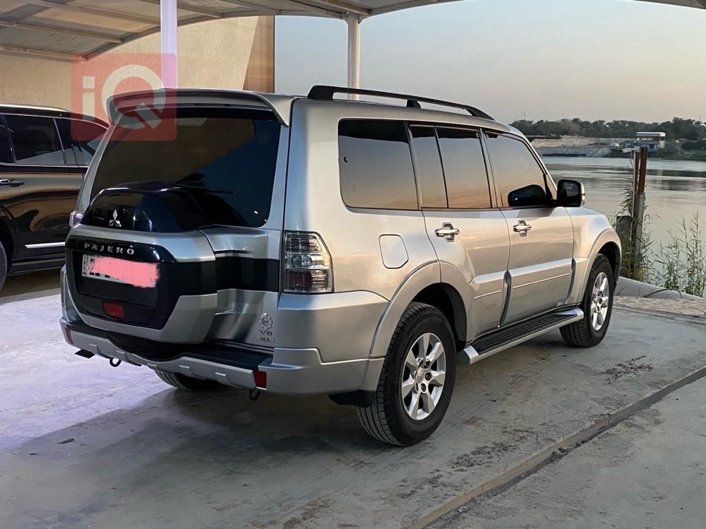 ميتسوبيشي باجيرو